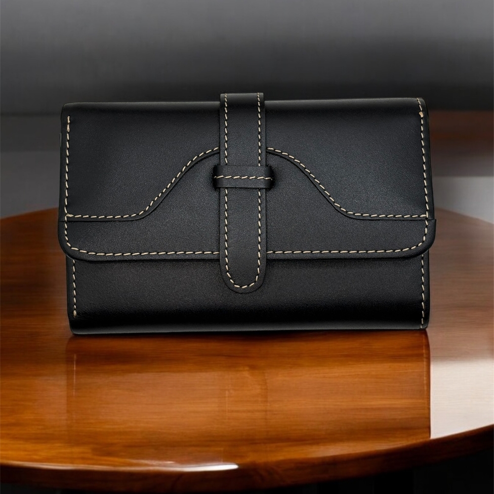 【タイ直輸入】本牛革財布　2段開閉式　三つ折り財布　収納豊富な財布　Black