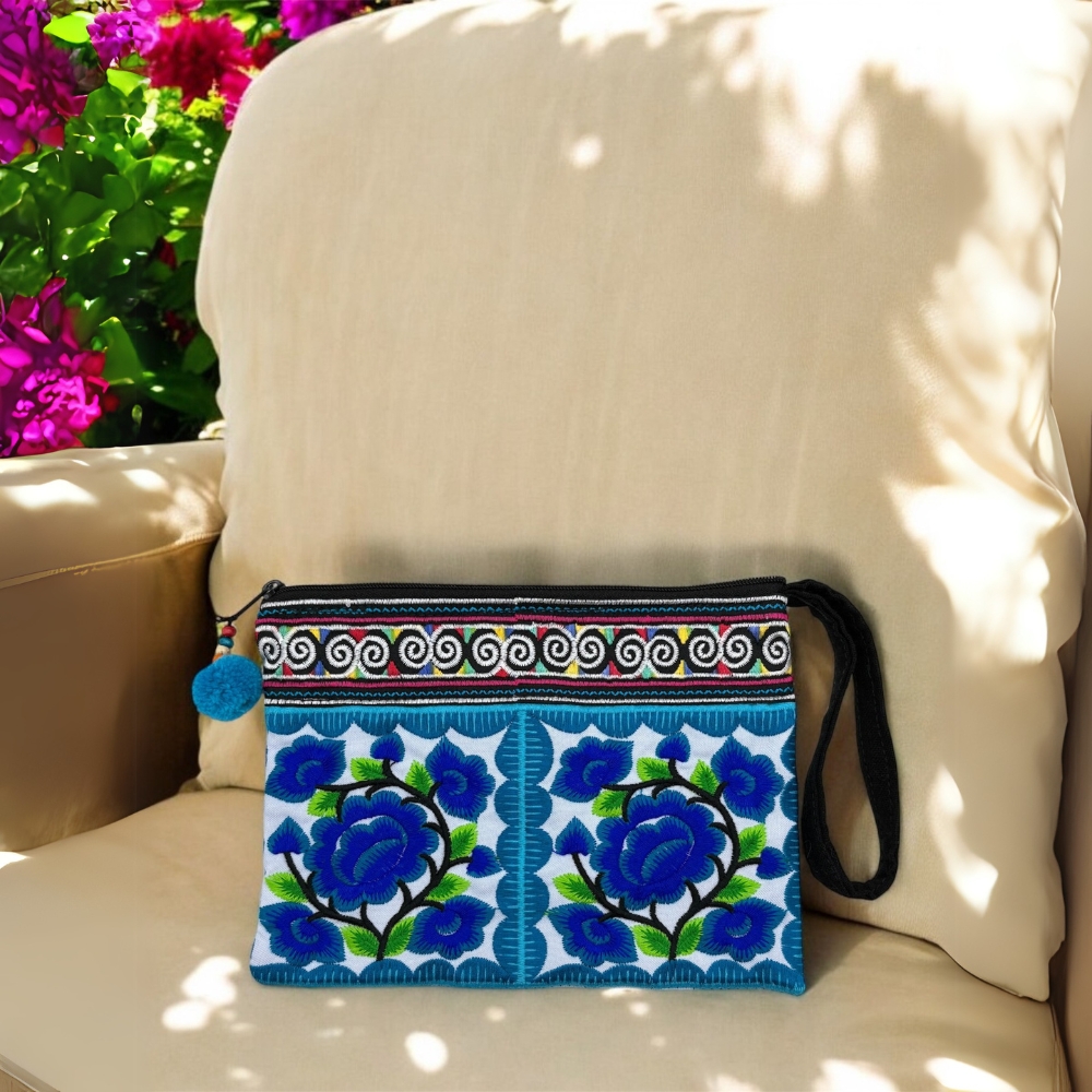 【タイ直輸入】ハンドメイドバッグ　ハンドバッグ　エスニック柄ポーチ　花柄小物入れ　青2