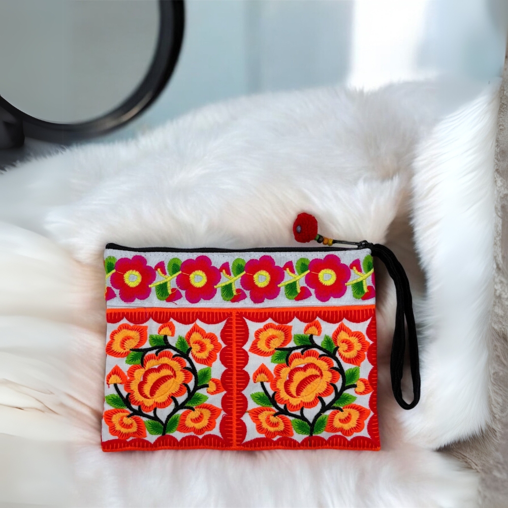 【タイ直輸入】ハンドメイドバッグ　ハンドバッグ　エスニック柄ポーチ　花柄小物入れ　オレンジ1