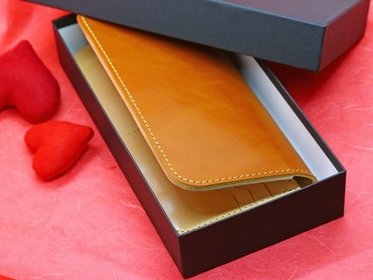 コバルトクラフト：本革財布のプレゼント